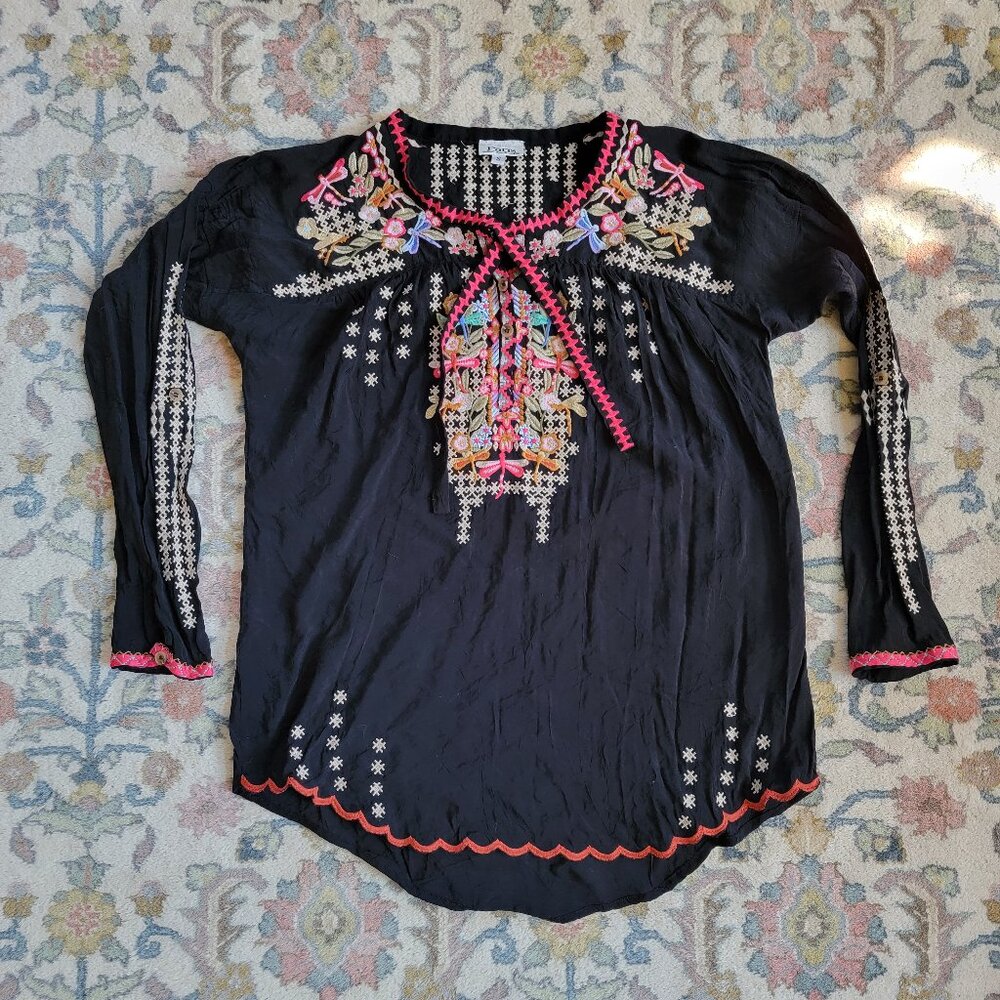 Paris Hues Floral Embroidered Tunic Women's S